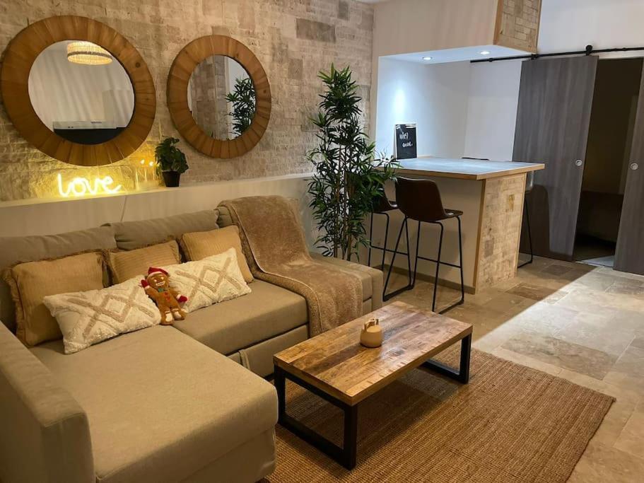 Апартаменты 2Min Gare, Cosy, Work Fun Бельгард-сюр-Валзерин Экстерьер фото